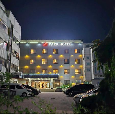 Goodstay Andong Park Hotel Zewnętrze zdjęcie