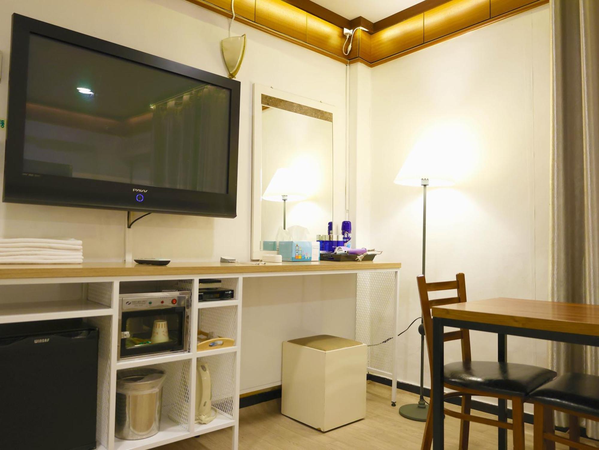 Goodstay Andong Park Hotel Zewnętrze zdjęcie