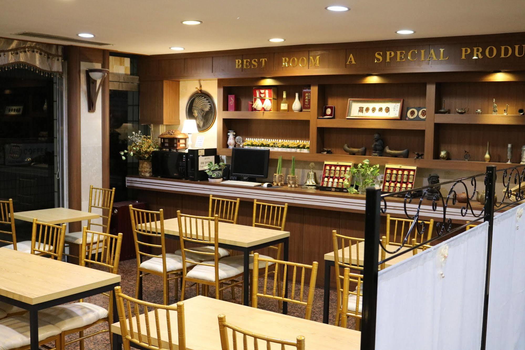 Goodstay Andong Park Hotel Zewnętrze zdjęcie
