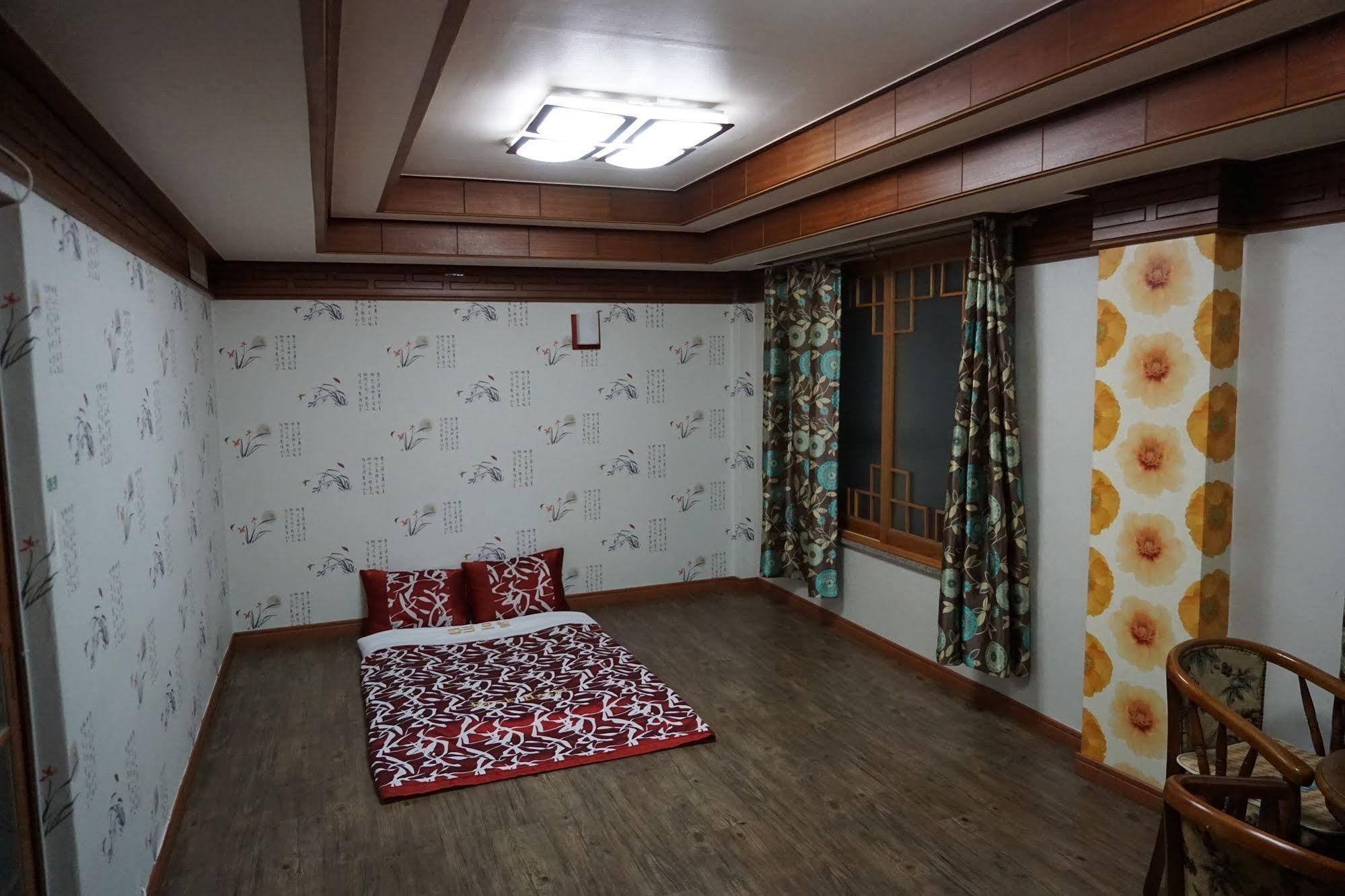 Goodstay Andong Park Hotel Zewnętrze zdjęcie